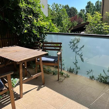 Apartament 2 Camere Nordului Bukarest Kültér fotó