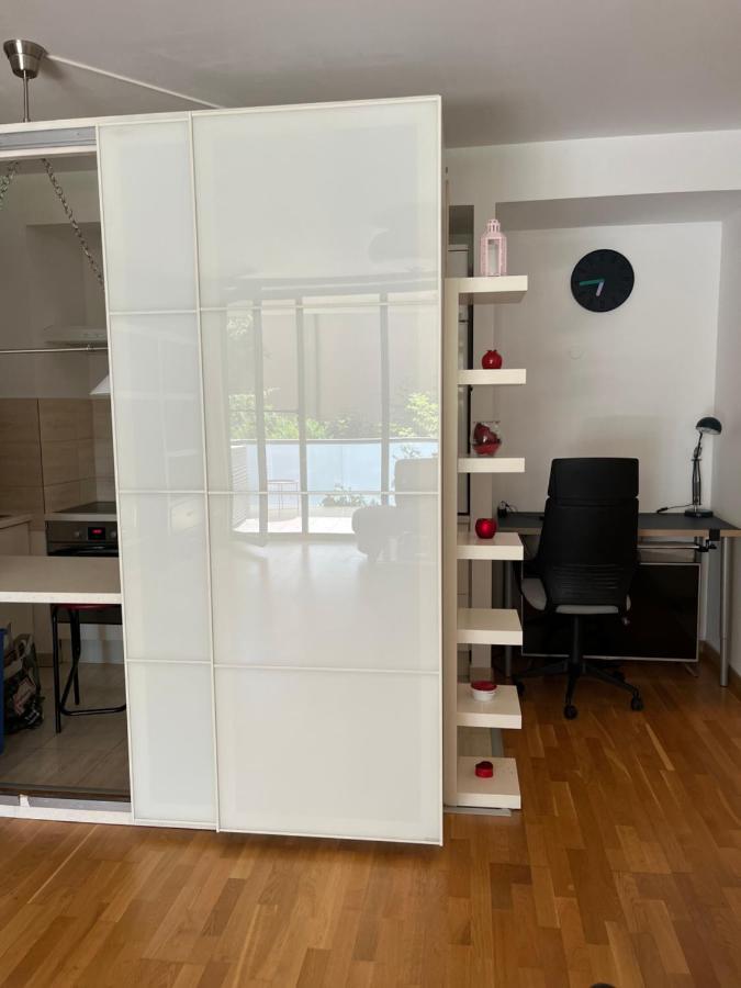Apartament 2 Camere Nordului Bukarest Kültér fotó